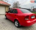 Красный Шевроле Авео, объемом двигателя 1.5 л и пробегом 222 тыс. км за 3500 $, фото 2 на Automoto.ua
