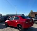 Красный Шевроле Авео, объемом двигателя 1.5 л и пробегом 100 тыс. км за 1950 $, фото 4 на Automoto.ua