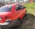 Красный Шевроле Авео, объемом двигателя 1.5 л и пробегом 205 тыс. км за 2100 $, фото 1 на Automoto.ua