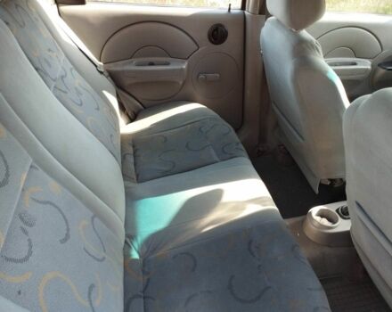 Красный Шевроле Авео, объемом двигателя 1.5 л и пробегом 350 тыс. км за 1800 $, фото 13 на Automoto.ua