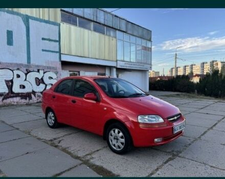 Красный Шевроле Авео, объемом двигателя 1.5 л и пробегом 250 тыс. км за 3500 $, фото 5 на Automoto.ua