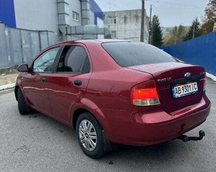 Красный Шевроле Авео, объемом двигателя 1.5 л и пробегом 268 тыс. км за 3500 $, фото 5 на Automoto.ua