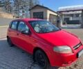 Красный Шевроле Авео, объемом двигателя 1.2 л и пробегом 208 тыс. км за 3000 $, фото 3 на Automoto.ua