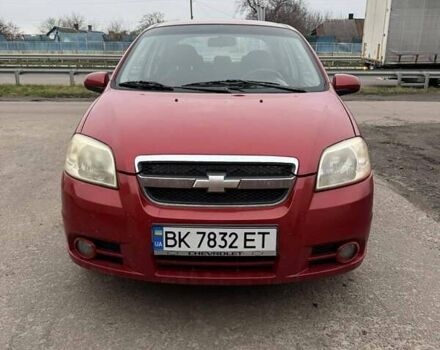 Красный Шевроле Авео, объемом двигателя 1.4 л и пробегом 169 тыс. км за 4200 $, фото 1 на Automoto.ua