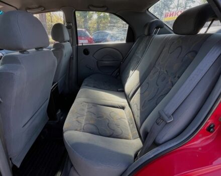 Красный Шевроле Авео, объемом двигателя 0 л и пробегом 191 тыс. км за 2500 $, фото 9 на Automoto.ua