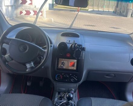 Червоний Шевроле Авео, об'ємом двигуна 1.4 л та пробігом 137 тис. км за 4300 $, фото 8 на Automoto.ua
