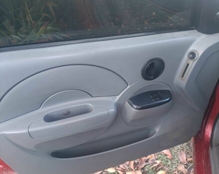 Красный Шевроле Авео, объемом двигателя 1.5 л и пробегом 290 тыс. км за 2400 $, фото 14 на Automoto.ua