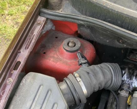 Красный Шевроле Авео, объемом двигателя 1.5 л и пробегом 2 тыс. км за 2418 $, фото 7 на Automoto.ua