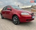 Красный Шевроле Авео, объемом двигателя 1.5 л и пробегом 117 тыс. км за 2999 $, фото 1 на Automoto.ua