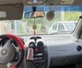 Красный Шевроле Авео, объемом двигателя 1.5 л и пробегом 220 тыс. км за 3500 $, фото 1 на Automoto.ua