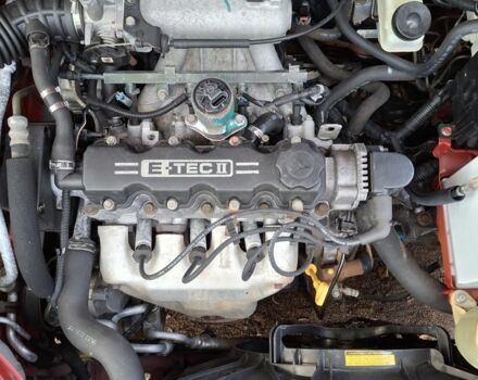 Червоний Шевроле Авео, об'ємом двигуна 1.5 л та пробігом 185 тис. км за 2400 $, фото 1 на Automoto.ua