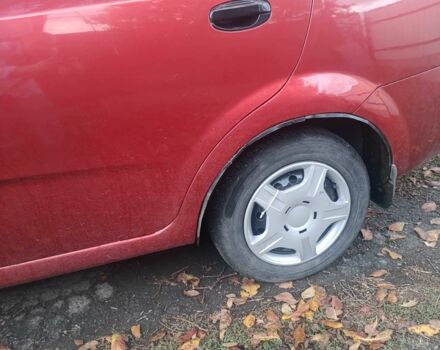 Красный Шевроле Авео, объемом двигателя 1.5 л и пробегом 290 тыс. км за 2400 $, фото 11 на Automoto.ua