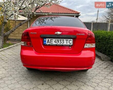 Красный Шевроле Авео, объемом двигателя 1.5 л и пробегом 222 тыс. км за 3200 $, фото 5 на Automoto.ua