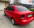 Красный Шевроле Авео, объемом двигателя 1.5 л и пробегом 222 тыс. км за 3500 $, фото 4 на Automoto.ua