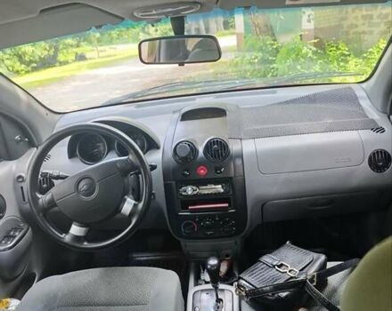 Шевроле Авео 2005 в Чернигове на Automoto.ua Красный Шевроле Авео, объемом двигателя 1.5 л и пробегом 250 тыс. км за 3500 $, фото 4 на Automoto.ua