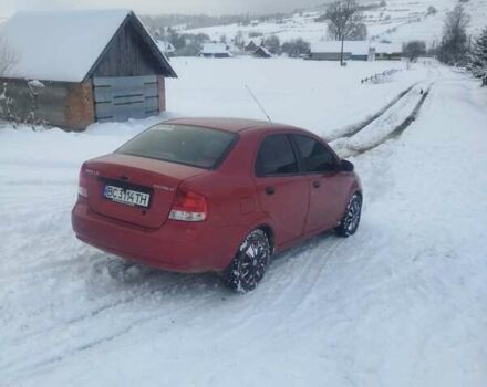 Красный Шевроле Авео, объемом двигателя 1.5 л и пробегом 197 тыс. км за 2900 $, фото 5 на Automoto.ua