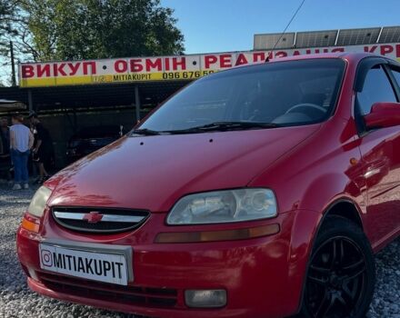 Красный Шевроле Авео, объемом двигателя 0 л и пробегом 191 тыс. км за 2500 $, фото 2 на Automoto.ua