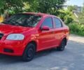 Красный Шевроле Авео, объемом двигателя 1.5 л и пробегом 178 тыс. км за 2699 $, фото 4 на Automoto.ua