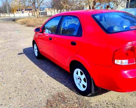 Красный Шевроле Авео, объемом двигателя 1.5 л и пробегом 0 тыс. км за 2700 $, фото 1 на Automoto.ua