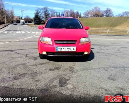 Красный Шевроле Авео, объемом двигателя 1.5 л и пробегом 190 тыс. км за 3100 $, фото 5 на Automoto.ua