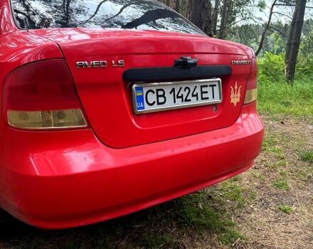Красный Шевроле Авео, объемом двигателя 1.5 л и пробегом 190 тыс. км за 3100 $, фото 1 на Automoto.ua