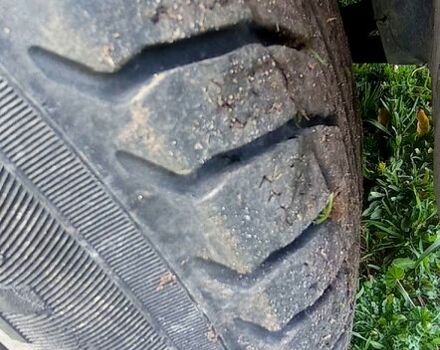 Красный Шевроле Авео, объемом двигателя 1.5 л и пробегом 250 тыс. км за 2200 $, фото 7 на Automoto.ua