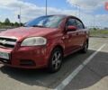 Красный Шевроле Авео, объемом двигателя 1.5 л и пробегом 250 тыс. км за 2150 $, фото 1 на Automoto.ua