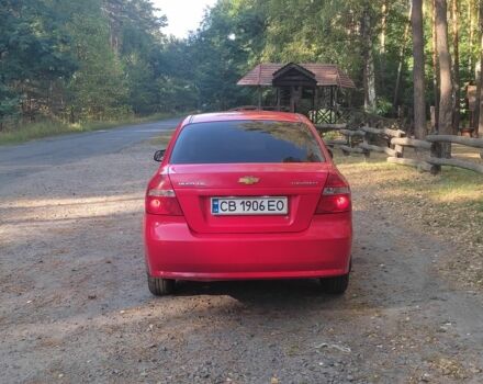 Красный Шевроле Авео, объемом двигателя 1.5 л и пробегом 241 тыс. км за 3300 $, фото 3 на Automoto.ua