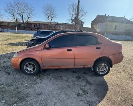 Червоний Шевроле Авео, об'ємом двигуна 1.5 л та пробігом 179 тис. км за 1100 $, фото 1 на Automoto.ua