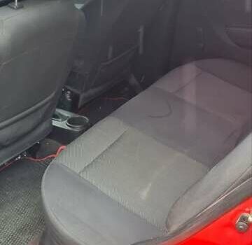 Красный Шевроле Авео, объемом двигателя 1.5 л и пробегом 176 тыс. км за 2650 $, фото 12 на Automoto.ua