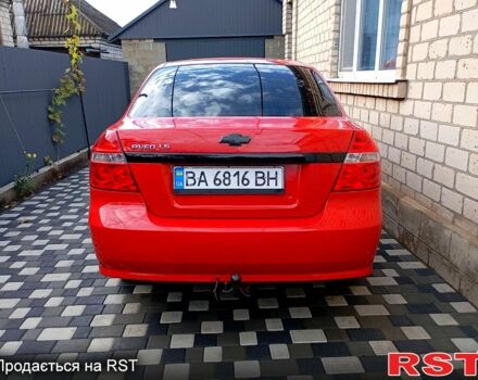 Красный Шевроле Авео, объемом двигателя 1.5 л и пробегом 240 тыс. км за 3500 $, фото 1 на Automoto.ua