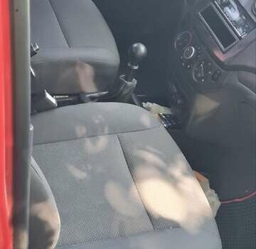 Красный Шевроле Авео, объемом двигателя 1.5 л и пробегом 176 тыс. км за 2650 $, фото 6 на Automoto.ua