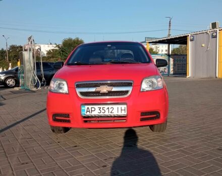 Красный Шевроле Авео, объемом двигателя 1.5 л и пробегом 142 тыс. км за 3700 $, фото 3 на Automoto.ua