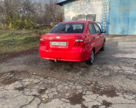 Красный Шевроле Авео, объемом двигателя 1.5 л и пробегом 220 тыс. км за 3500 $, фото 5 на Automoto.ua