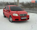 Красный Шевроле Авео, объемом двигателя 1.5 л и пробегом 260 тыс. км за 3400 $, фото 5 на Automoto.ua