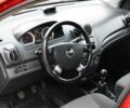 Красный Шевроле Авео, объемом двигателя 1.5 л и пробегом 87 тыс. км за 4800 $, фото 19 на Automoto.ua