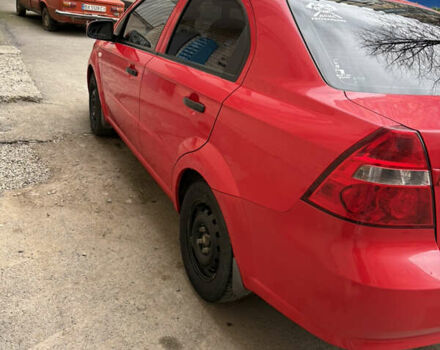Червоний Шевроле Авео, об'ємом двигуна 1.5 л та пробігом 180 тис. км за 3600 $, фото 4 на Automoto.ua