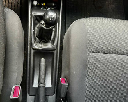 Красный Шевроле Авео, объемом двигателя 1.4 л и пробегом 168 тыс. км за 3700 $, фото 7 на Automoto.ua