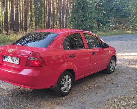 Красный Шевроле Авео, объемом двигателя 1.5 л и пробегом 241 тыс. км за 3300 $, фото 2 на Automoto.ua