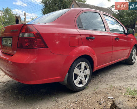 Красный Шевроле Авео, объемом двигателя 1.5 л и пробегом 176 тыс. км за 3300 $, фото 5 на Automoto.ua
