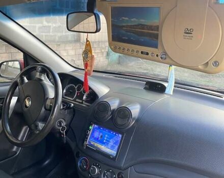 Червоний Шевроле Авео, об'ємом двигуна 1.5 л та пробігом 250 тис. км за 3550 $, фото 9 на Automoto.ua