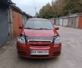Красный Шевроле Авео, объемом двигателя 1.5 л и пробегом 212 тыс. км за 3600 $, фото 1 на Automoto.ua