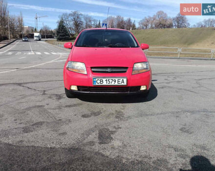 Красный Шевроле Авео, объемом двигателя 1.5 л и пробегом 191 тыс. км за 2700 $, фото 4 на Automoto.ua