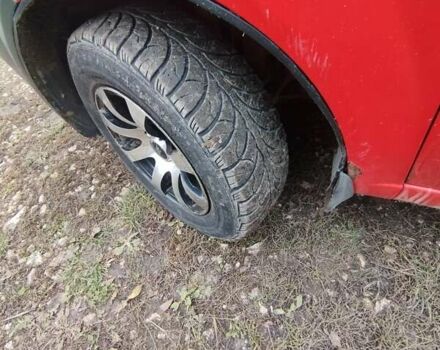 Красный Шевроле Авео, объемом двигателя 1.5 л и пробегом 163 тыс. км за 2100 $, фото 5 на Automoto.ua