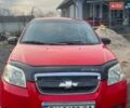 Красный Шевроле Авео, объемом двигателя 1.5 л и пробегом 300 тыс. км за 2800 $, фото 1 на Automoto.ua