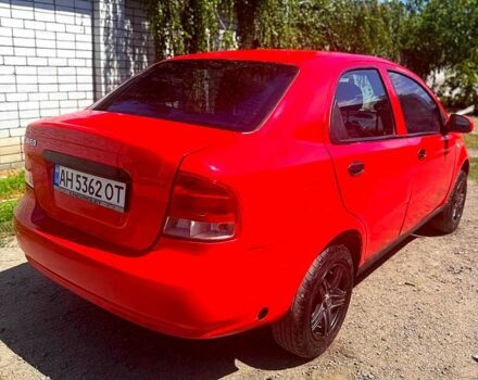 Красный Шевроле Авео, объемом двигателя 1.5 л и пробегом 150 тыс. км за 2600 $, фото 4 на Automoto.ua