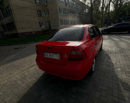 Красный Шевроле Авео, объемом двигателя 1.5 л и пробегом 320 тыс. км за 3500 $, фото 7 на Automoto.ua