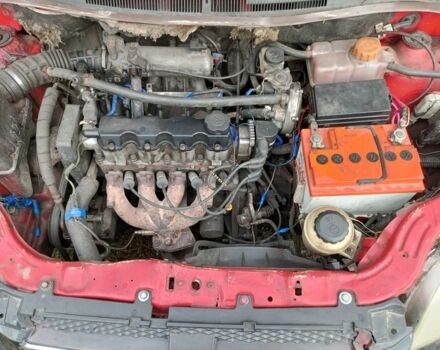 Шевроле Авео 2006 в Терновке на Automoto.ua Красный Шевроле Авео, объемом двигателя 1.5 л и пробегом 7 тыс. км за 1790 $, фото 4 на Automoto.ua