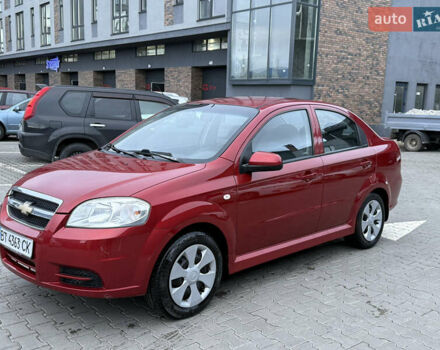 Красный Шевроле Авео, объемом двигателя 1.4 л и пробегом 180 тыс. км за 3300 $, фото 2 на Automoto.ua