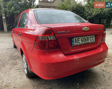Красный Шевроле Авео, объемом двигателя 1.5 л и пробегом 176 тыс. км за 3300 $, фото 6 на Automoto.ua